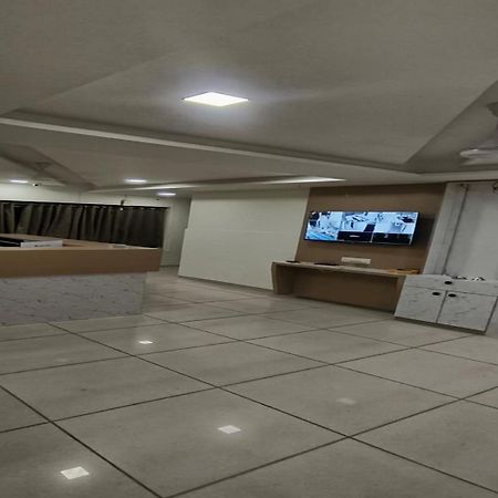 Hotel Nest View Ahmedabad Buitenkant foto