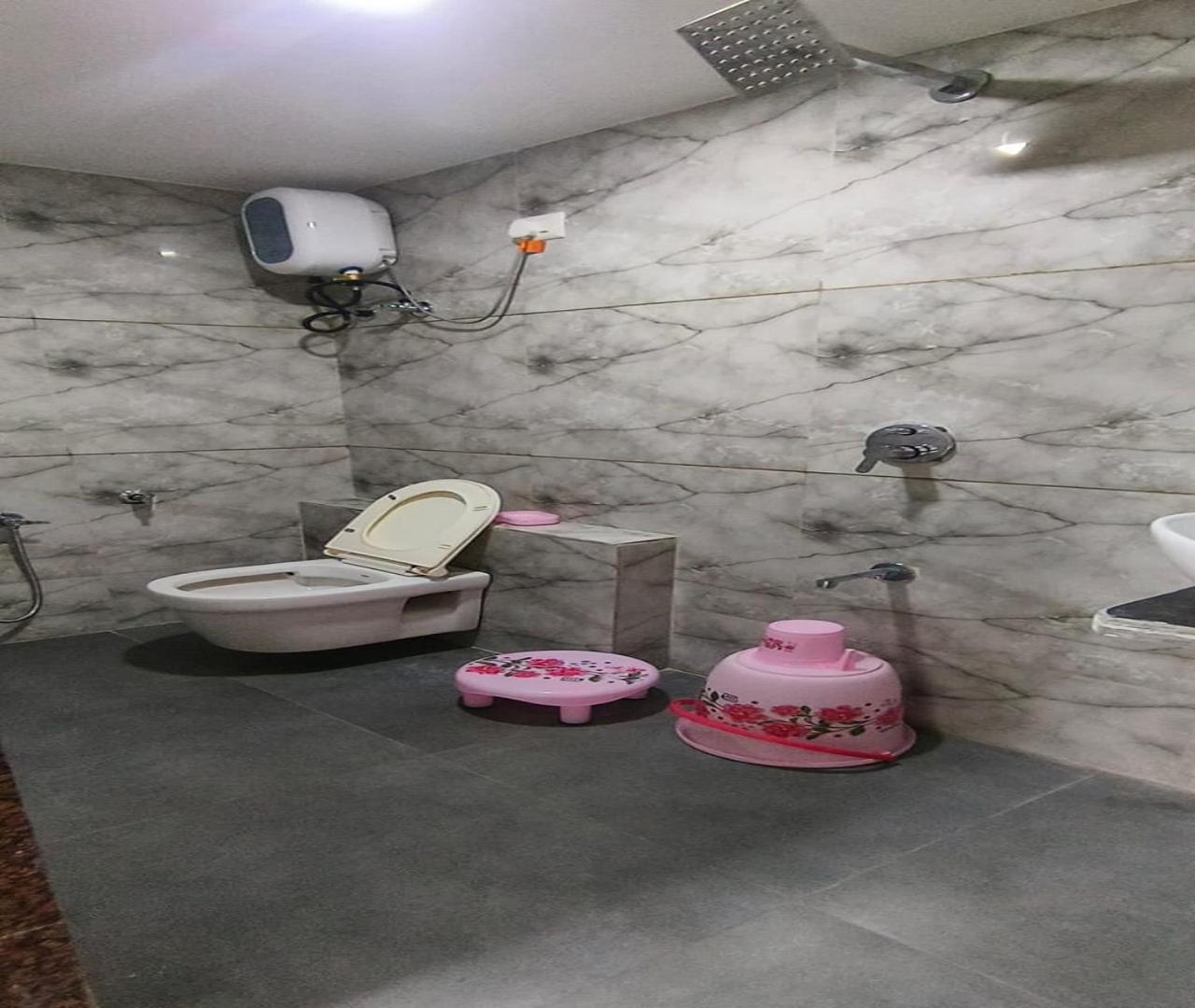Hotel Nest View Ahmedabad Buitenkant foto